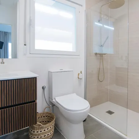 Acogedor Con Jardin En 1 * Denia