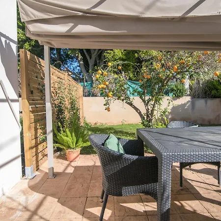 Acogedor Con Jardin En 1 * دينايا